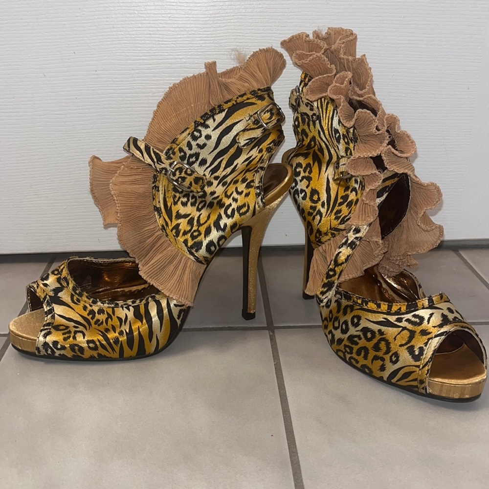 Cheetah Frill Stilleto